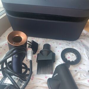 Dyson Hair Tools Set - Black and Copper